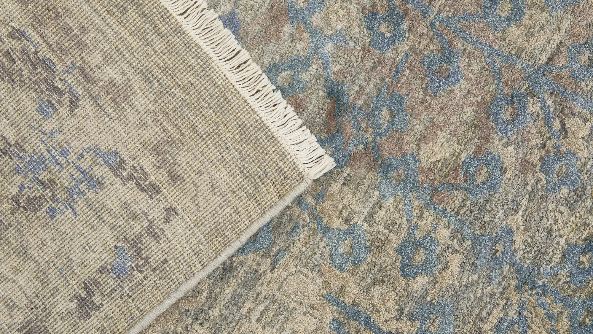 фото ковра HERITAGE 21-IVR-BLU от магазина HandsGallery