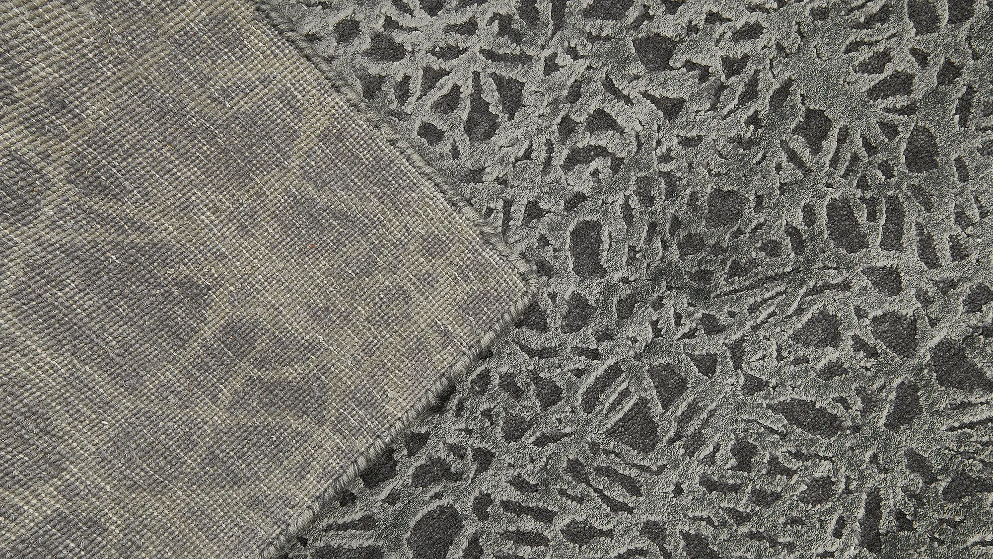 фото ковра ABSTRACTIO ZRP-449 Charcoal-Grey от магазина HandsGallery