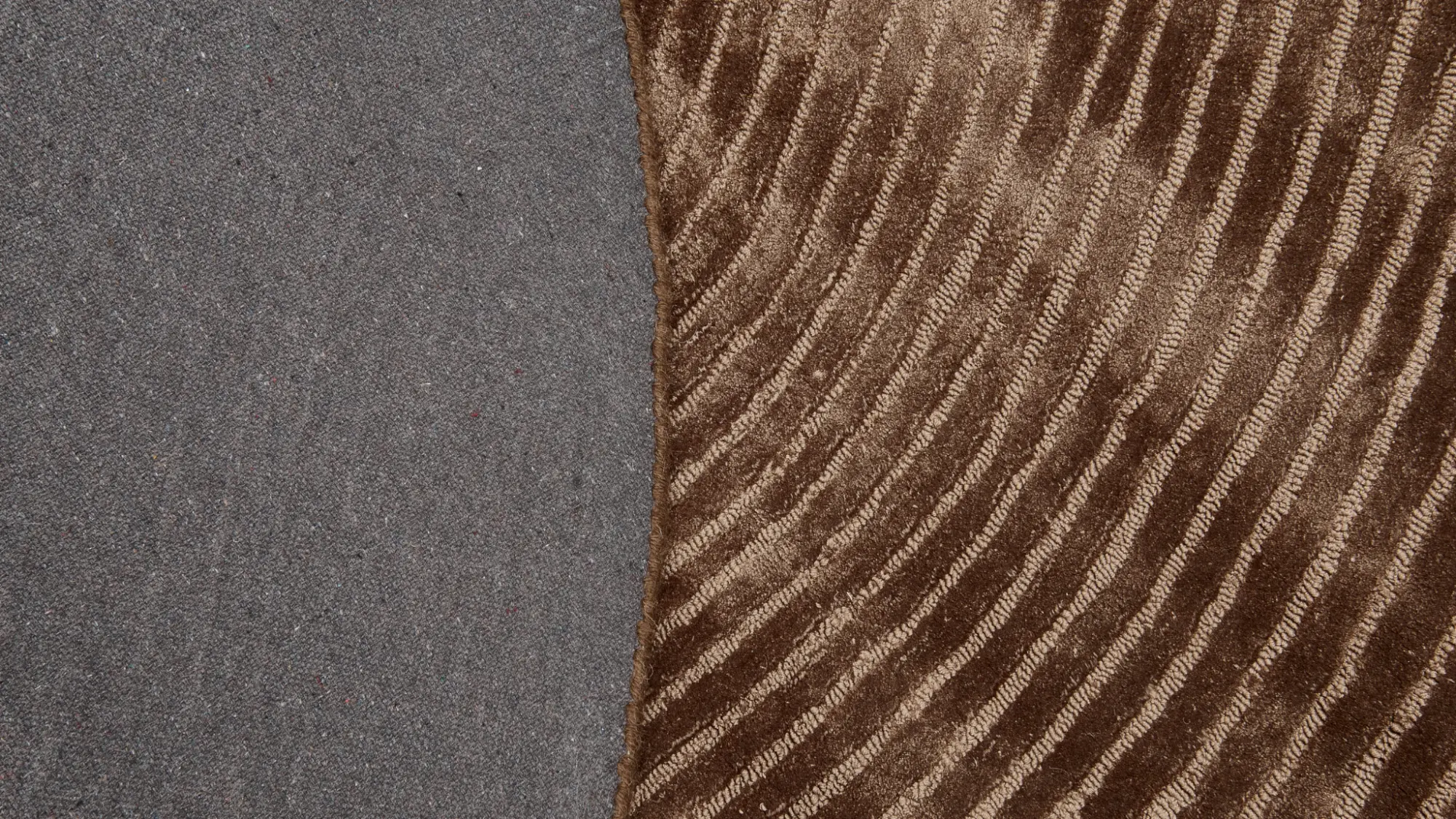 фото ковра FIGURE Natural Brown/Natural Brown от магазина HandsGallery