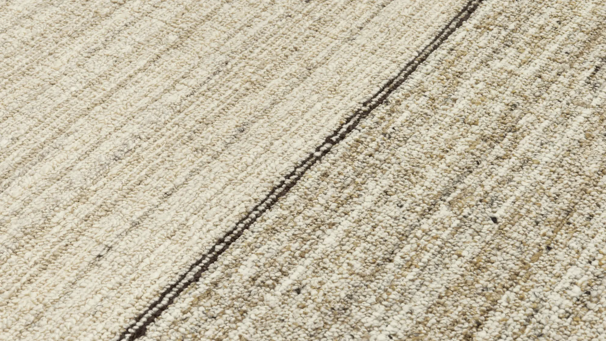 фото ковра HEDEBY Ebony/Antique White от магазина HandsGallery