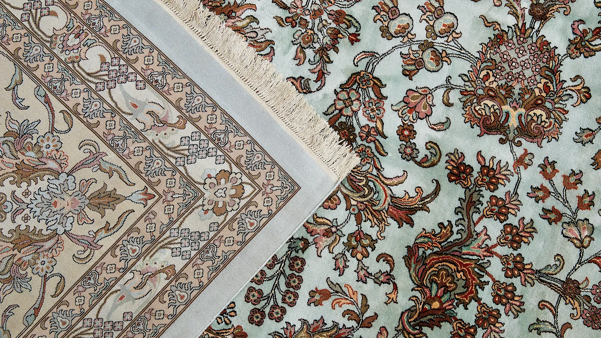 фото ковра TIMELESS Kashmir Silk (Blue-bge) от магазина HandsGallery