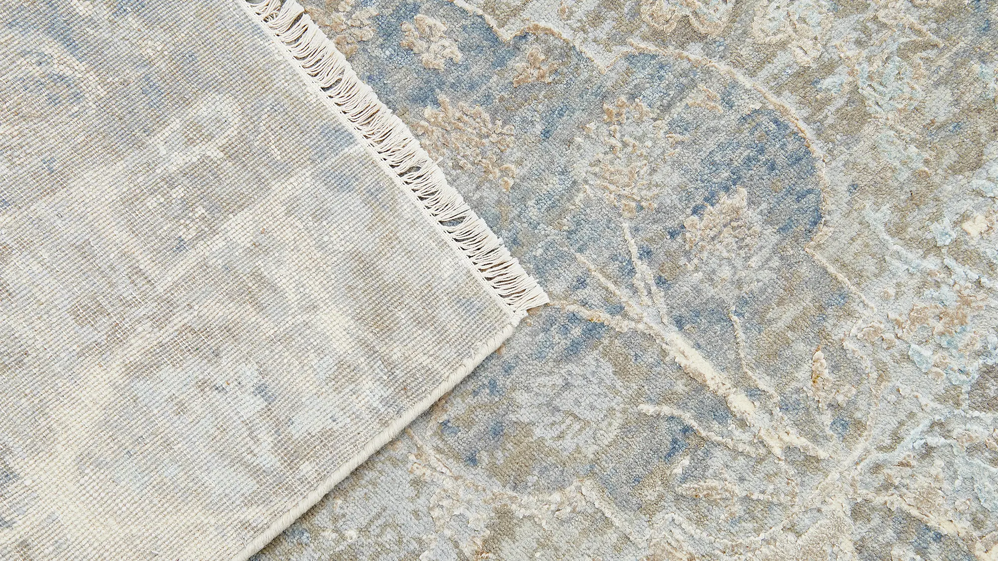 фото ковра HERITAGE ED-19 Grey Blue от магазина HandsGallery