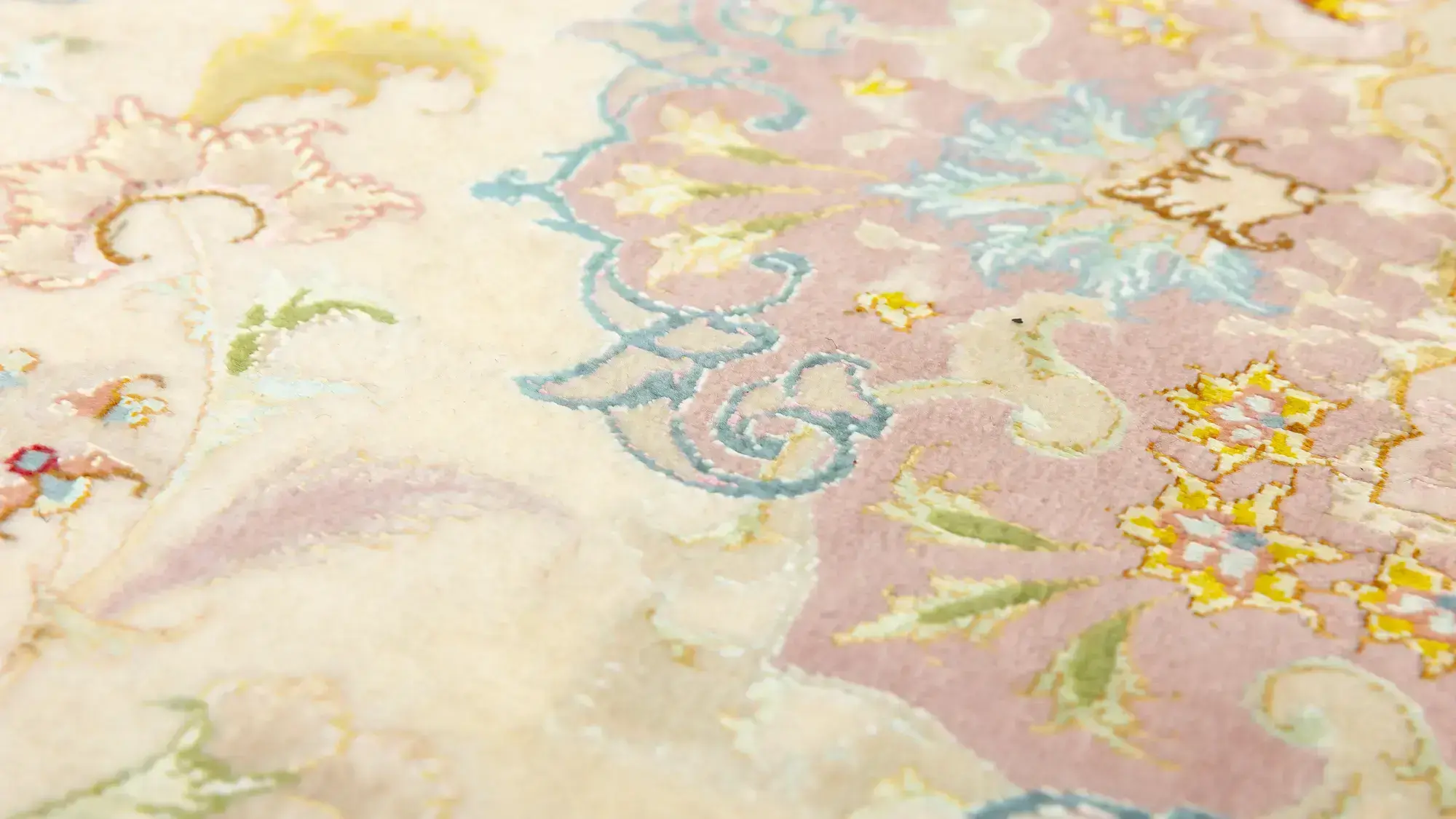 фото ковра TIMELESS Tabriz (Shirfar) 10-88 от магазина HandsGallery