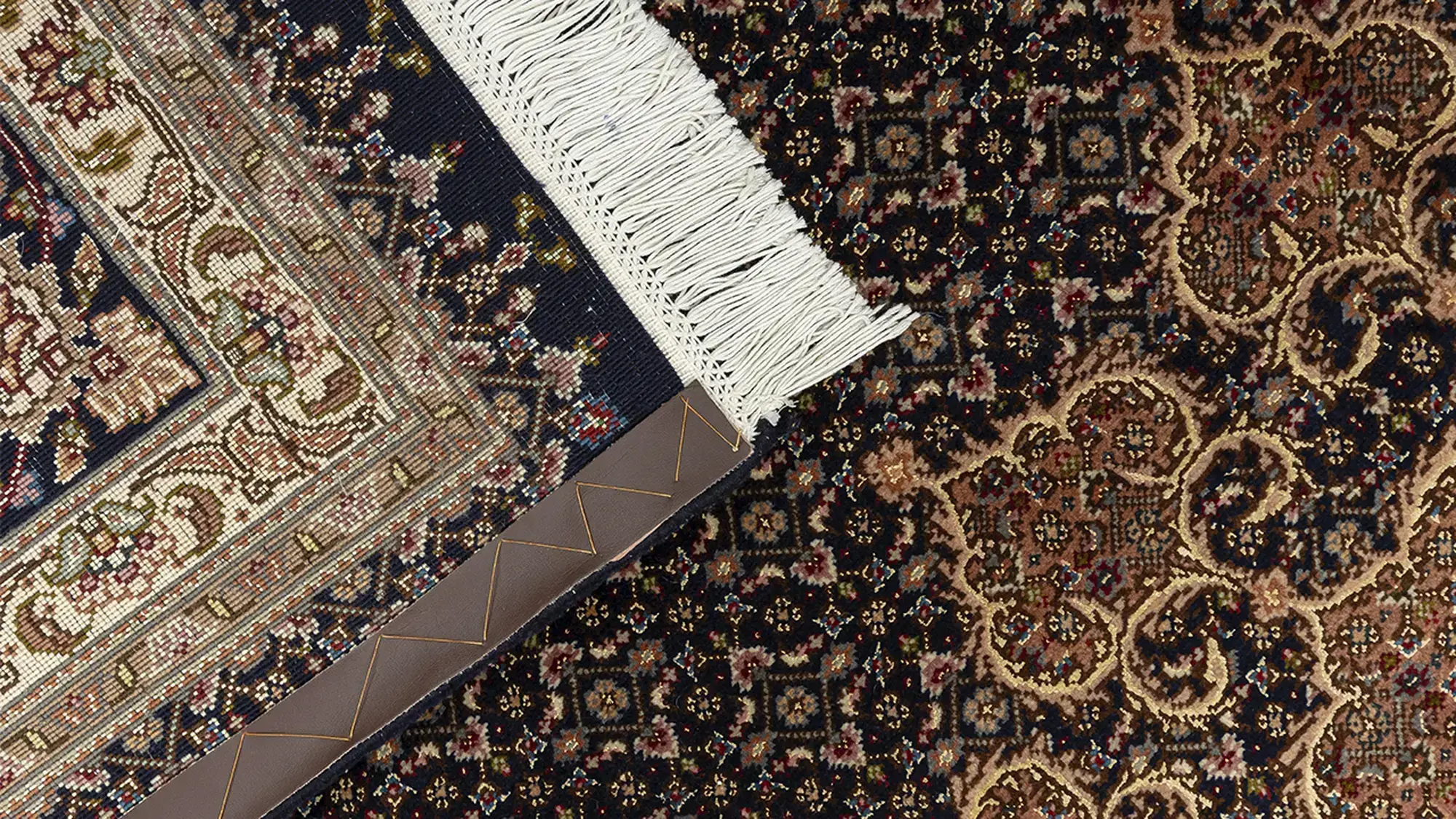 фото ковра TIMELESS Tabriz (Mahi) 13-369 от магазина HandsGallery