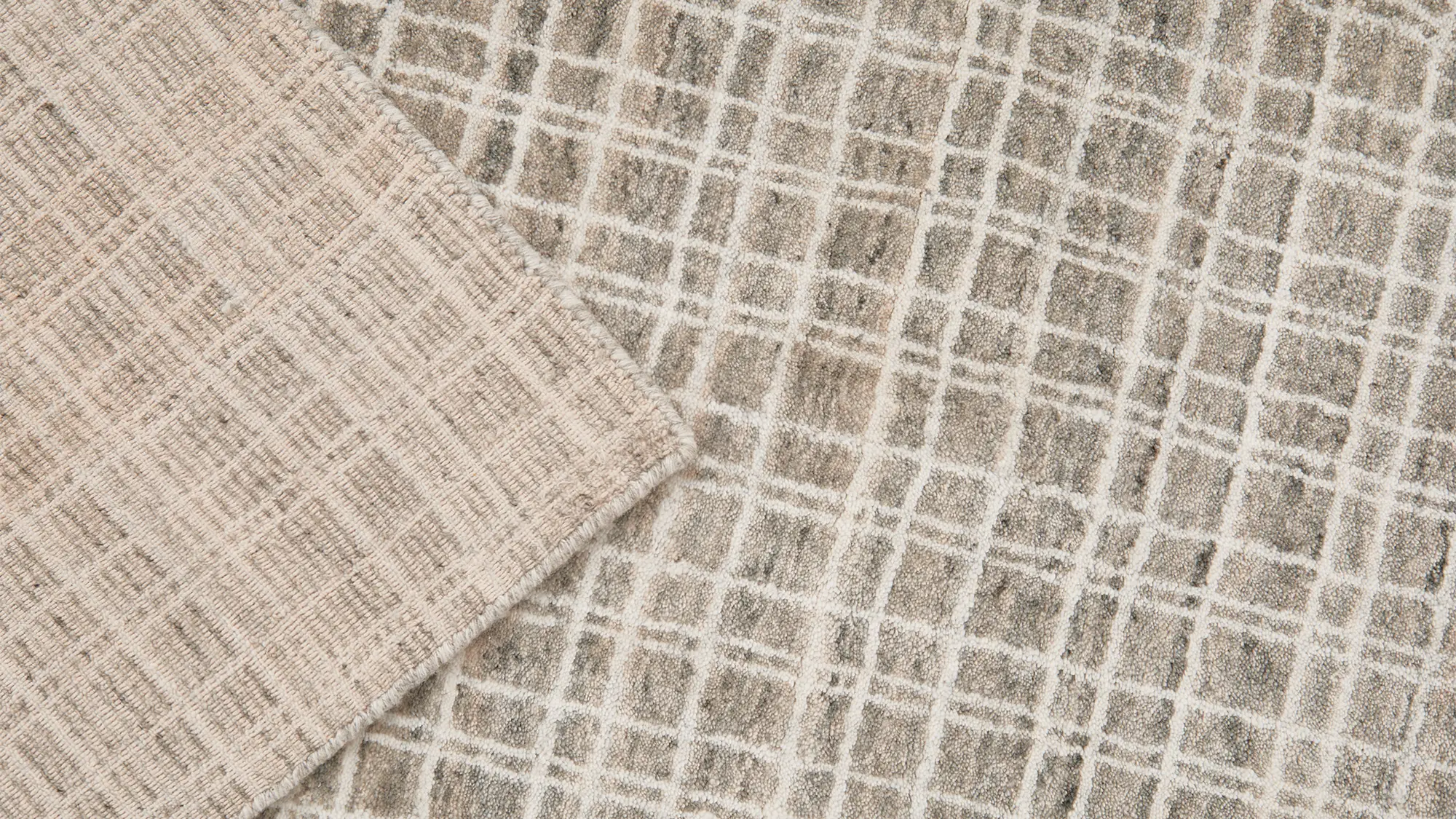 фото ковра GEOMETRIA BLOCK-GREY от магазина HandsGallery