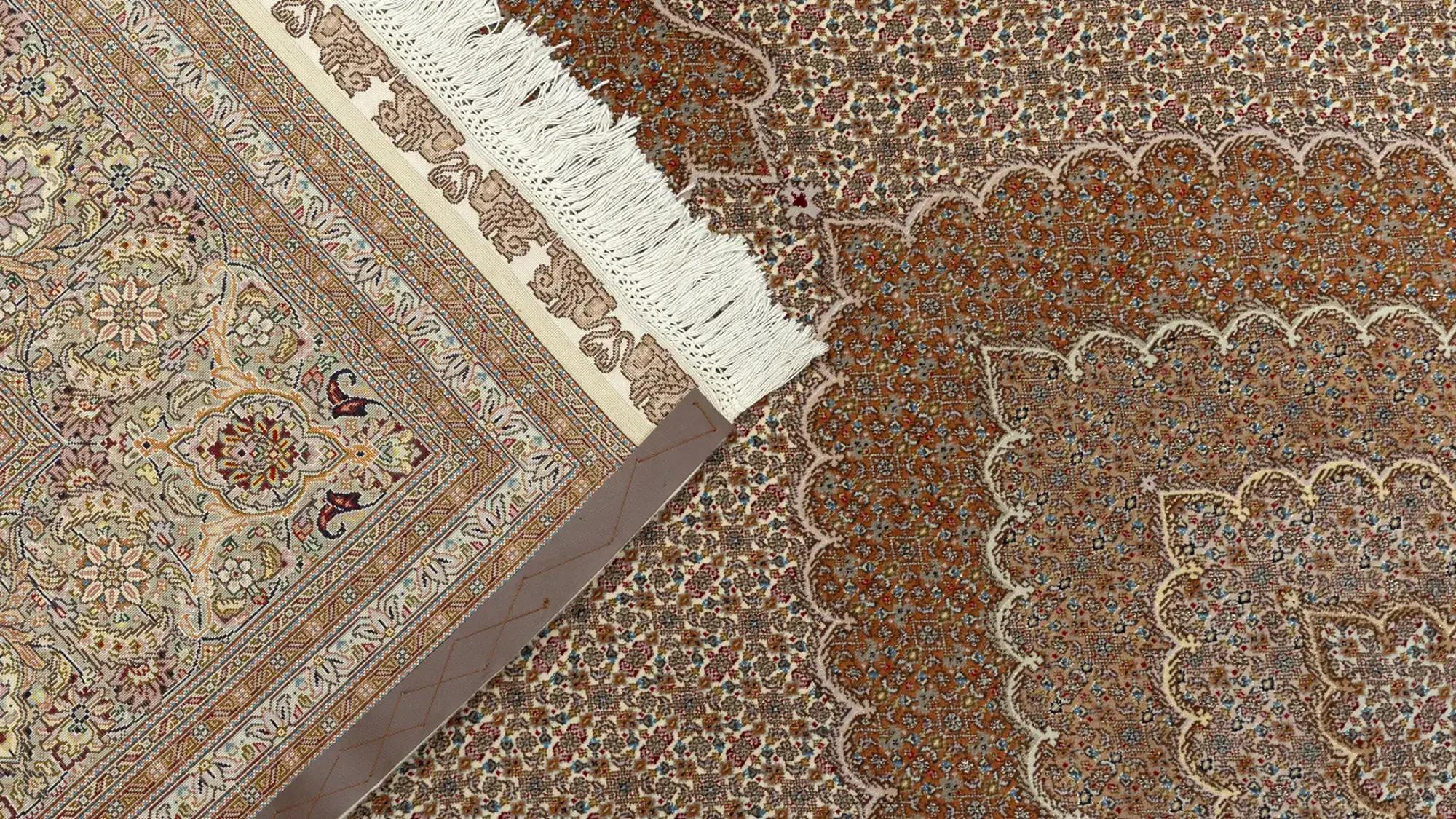 фото ковра TIMELESS Tabriz (Mahi) 09-234 от магазина HandsGallery
