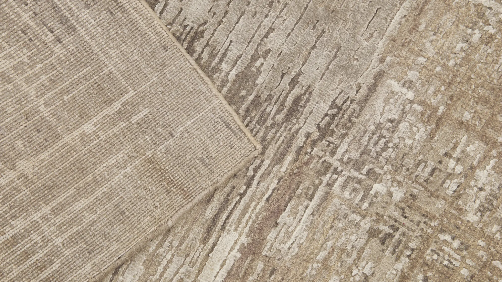 фото ковра ABSTRACTIO Classic Gray/Nickel от магазина HandsGallery