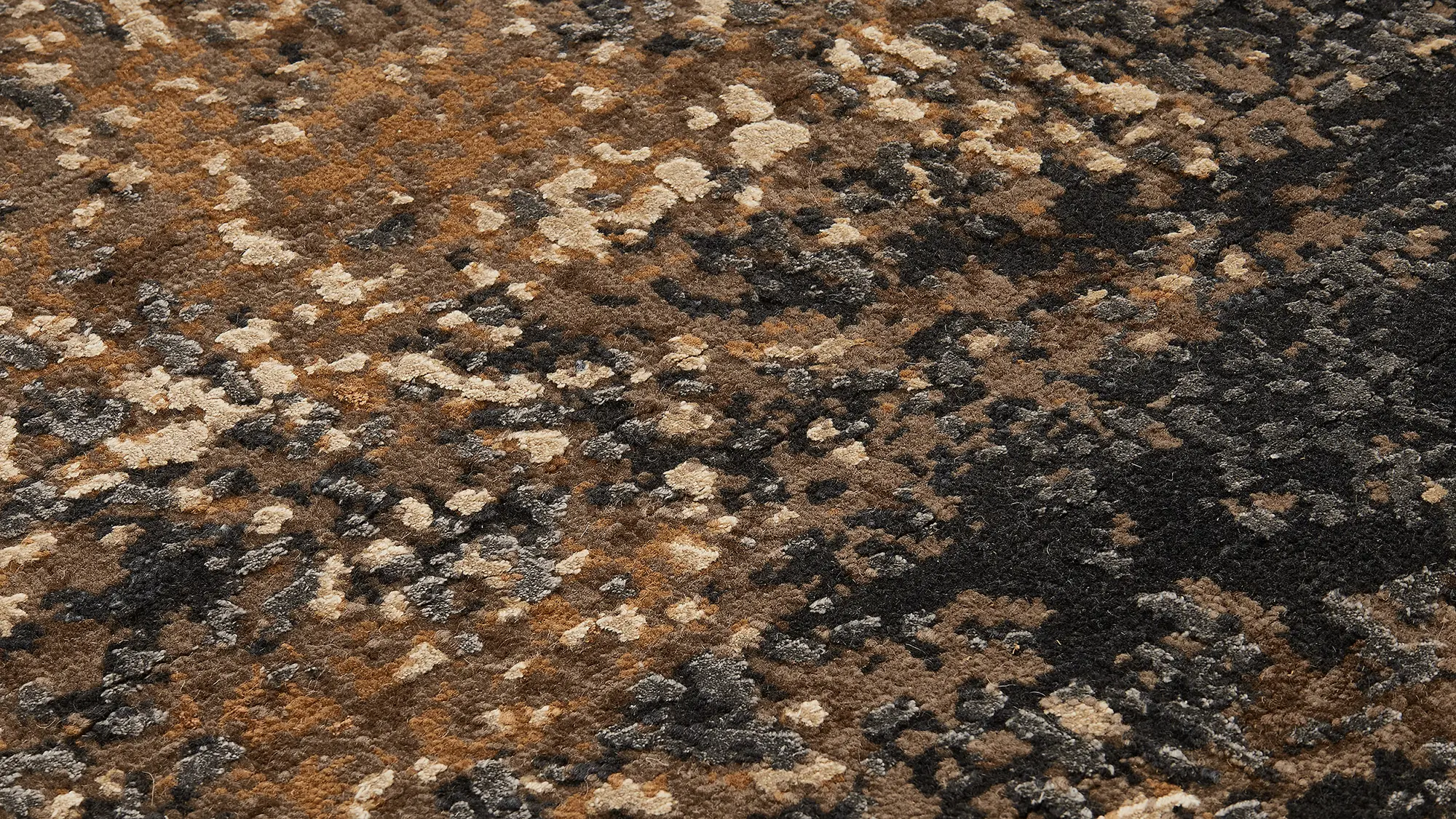 фото ковра ABSTRACTIO KTR-614 Caramel-Grey от магазина HandsGallery