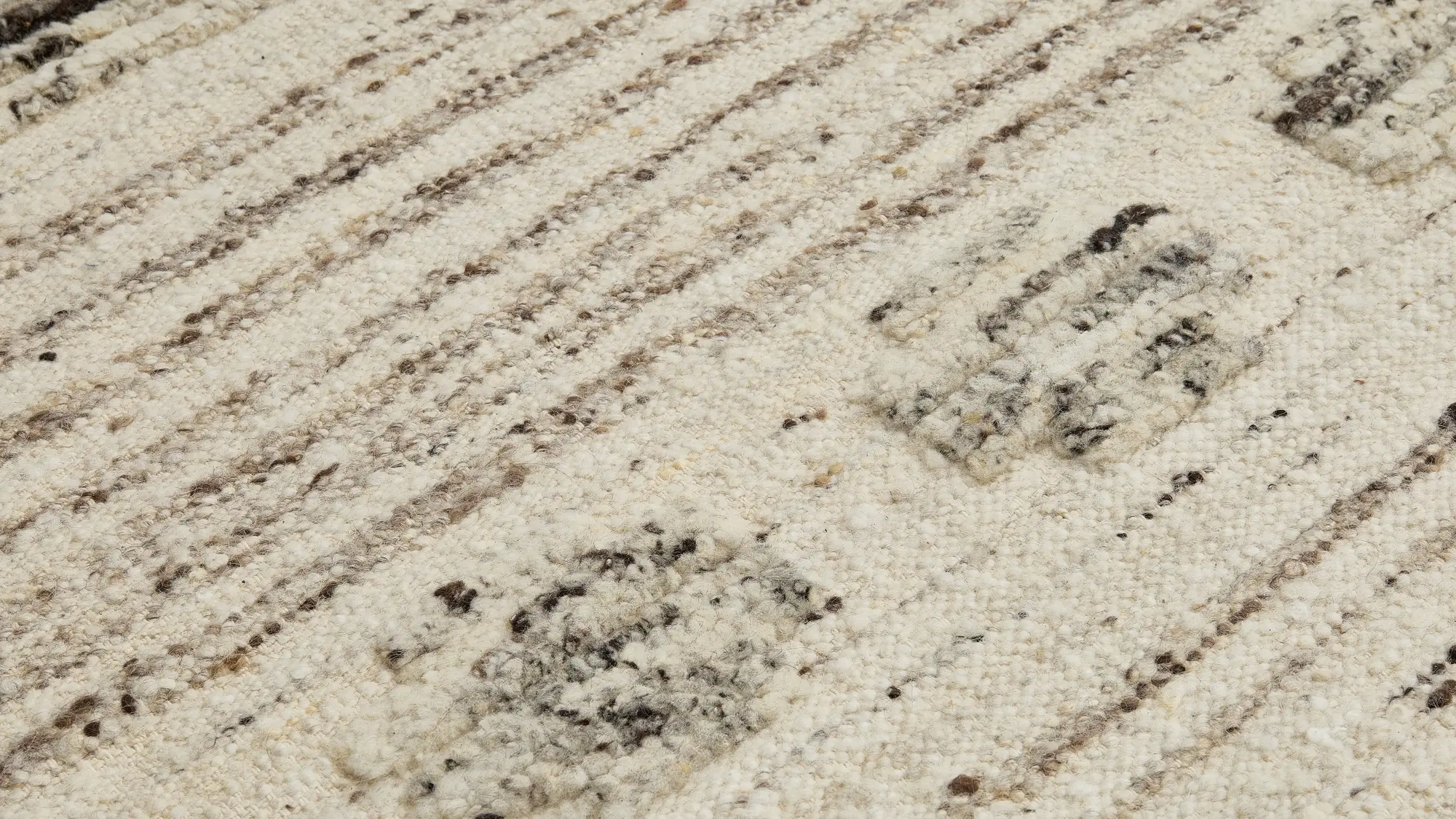 фото ковра HEDEBY Natural Cream/Natural Mink от магазина HandsGallery