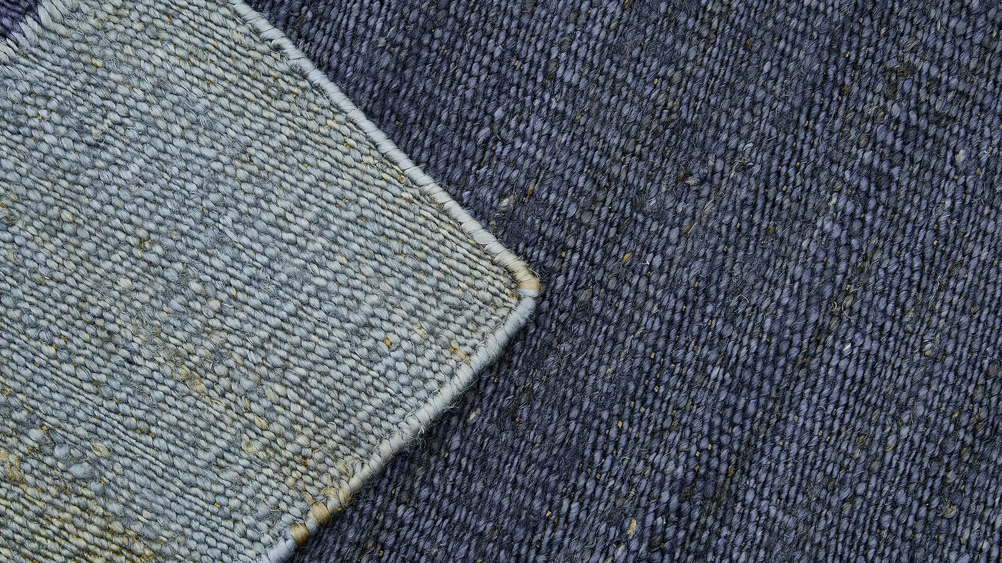 фото ковра DHURRIE Dark Denim/Indigo Blue от магазина HandsGallery